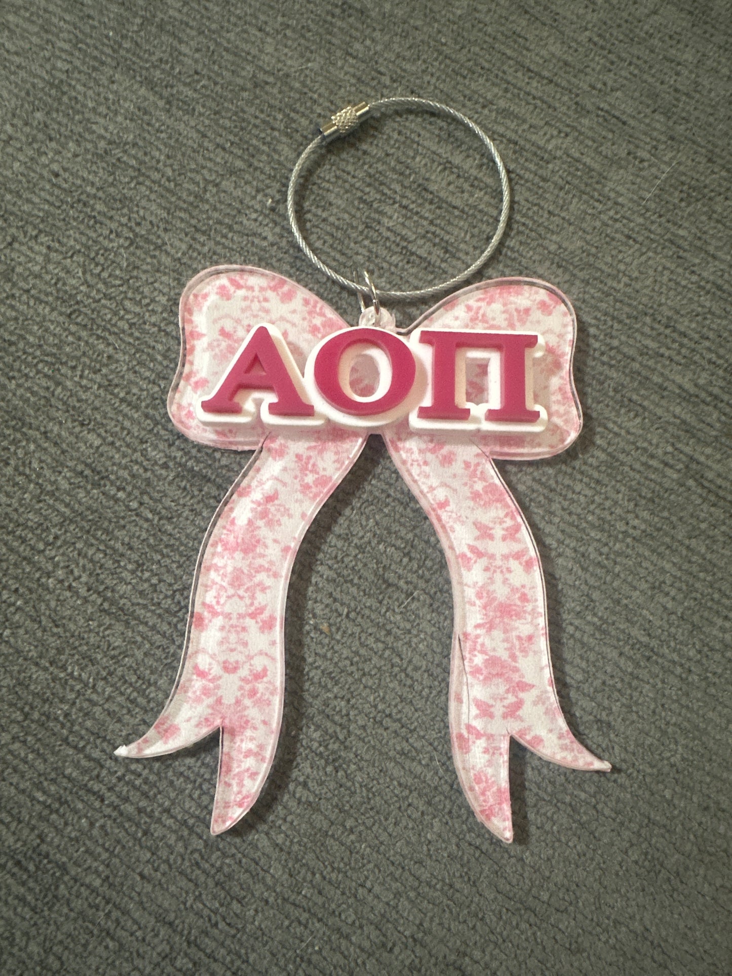 AOII pink bow bag tag