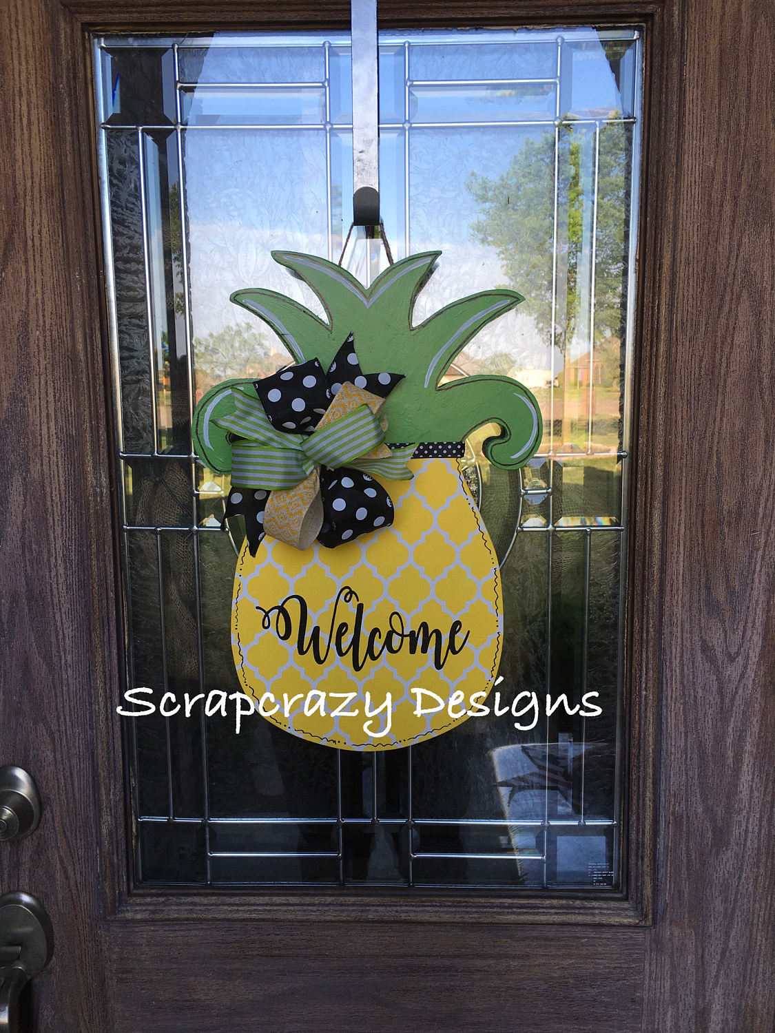 Pineapple Door hanger