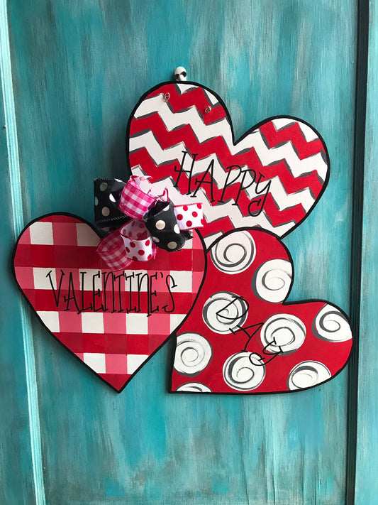 Triple Hearts Door Hanger, plaid heart,Valentine's Door Hanger, Valentine's Decor, Valentine's, Holiday Decor, Hearts, Wood Door Hanger, Doo