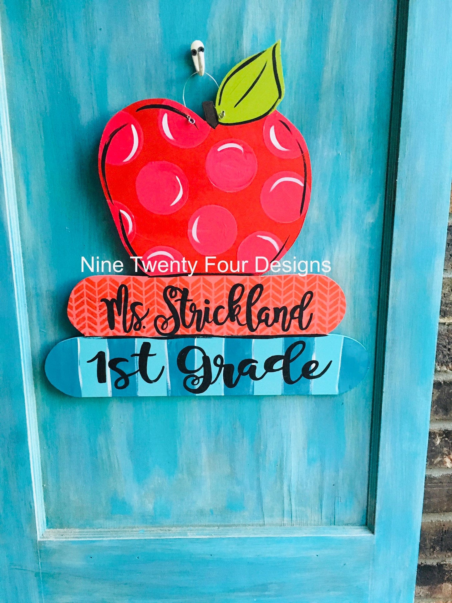 Teacher apple Door hanger, teacher, teacher gift, classroom decor, school, teacher decor, class decor