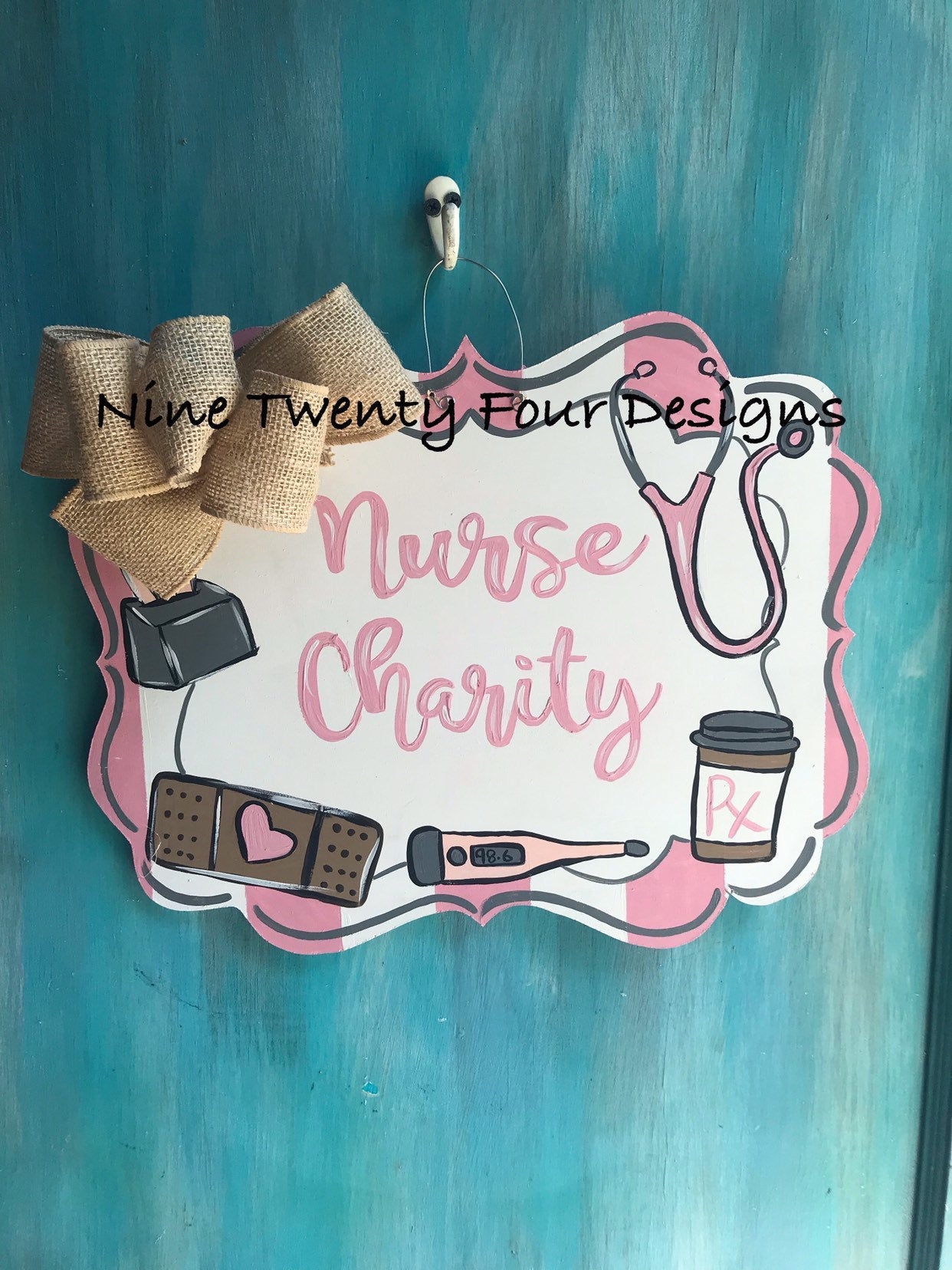 Nurse Door hanger, nurse, nurse gift, clinic decor, school, nurse decor, nurse-decor