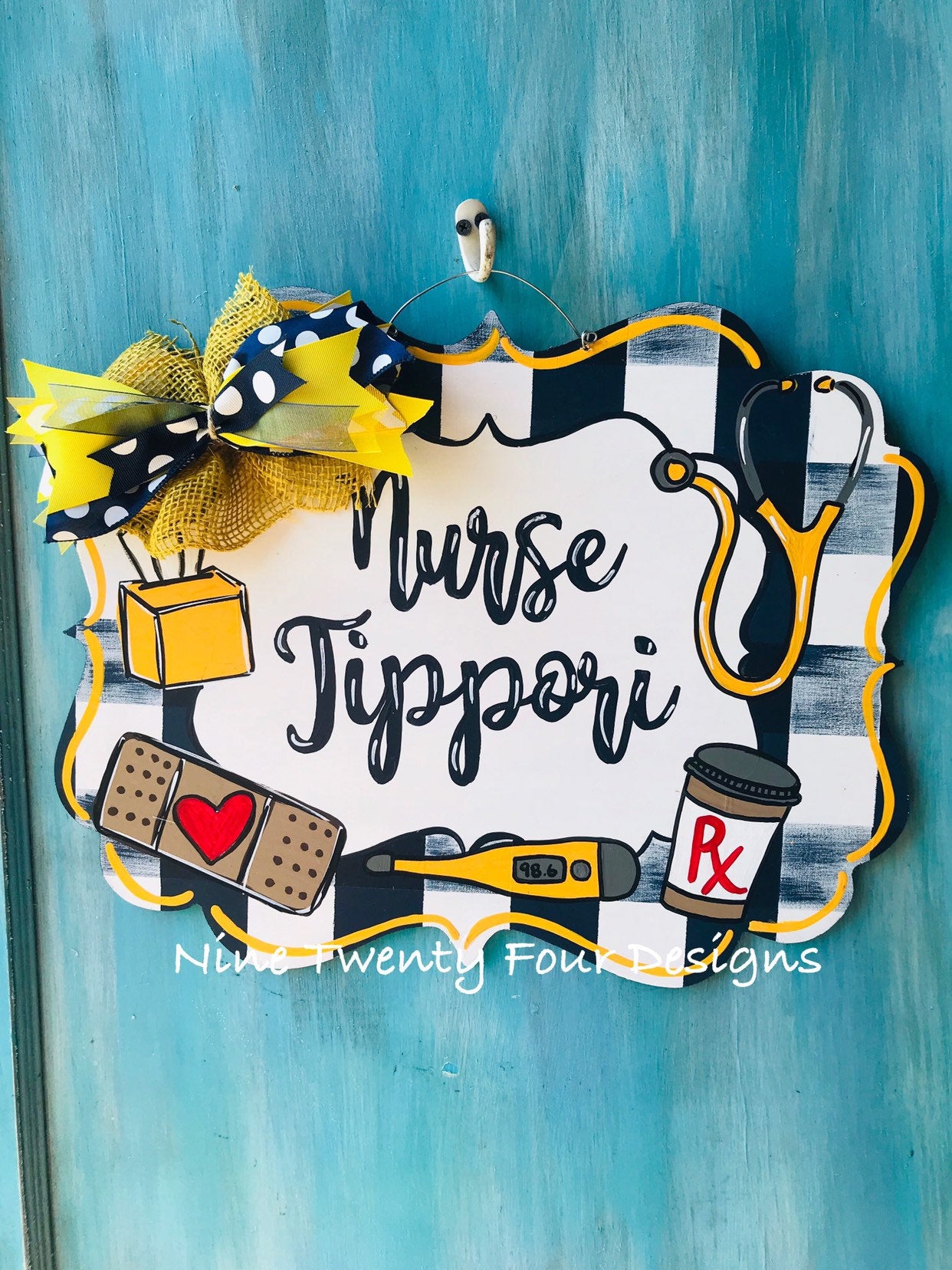 Nurse Door hanger, nurse, nurse gift, clinic decor, school, nurse decor, nurse-decor, buffalo plaid nurse