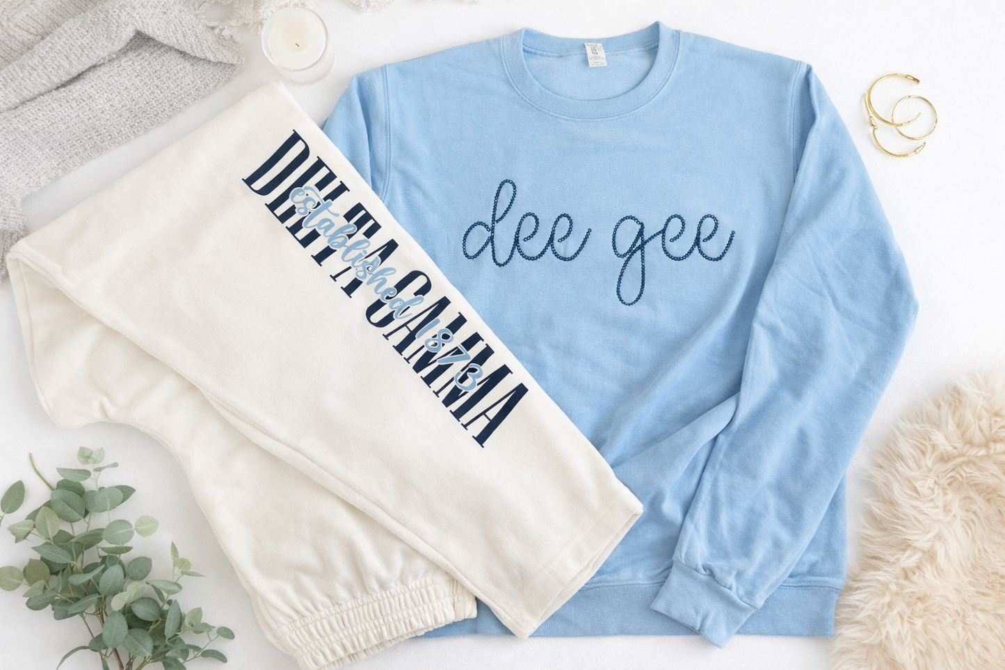 Delta Gamma Sweatshirt Set, Licensed Delta Gamma Sorority Lounge Set, Embroidered Dee Gee Fleece Outfit