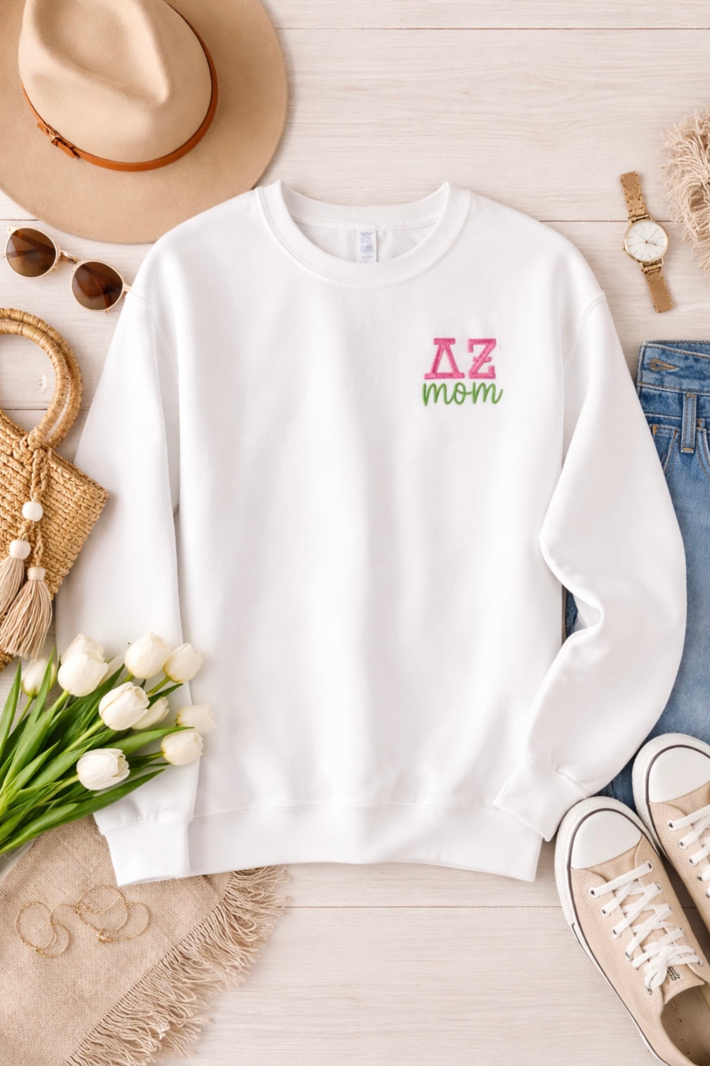 Delta Zeta Mom embroidered Sweatshirt