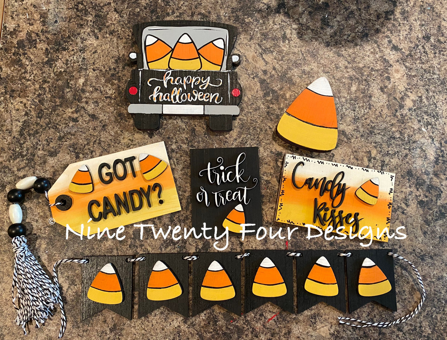Candy corn tiered tray set