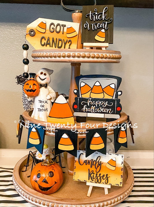 Candy corn tiered tray set