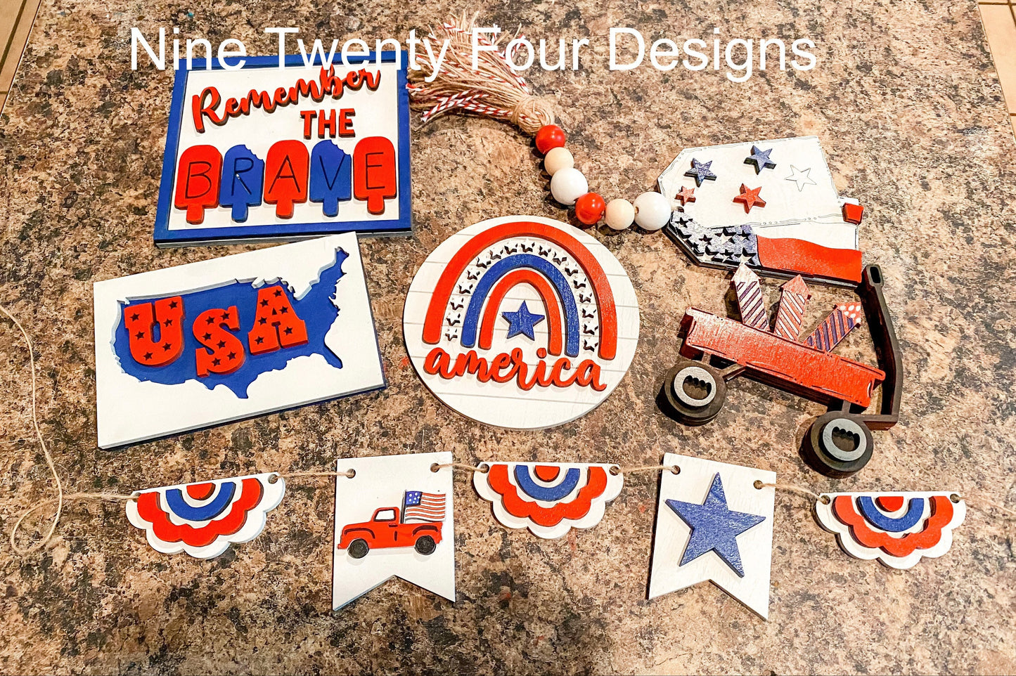 Patriotic USA tiered tray signs. Tiered tray decor
